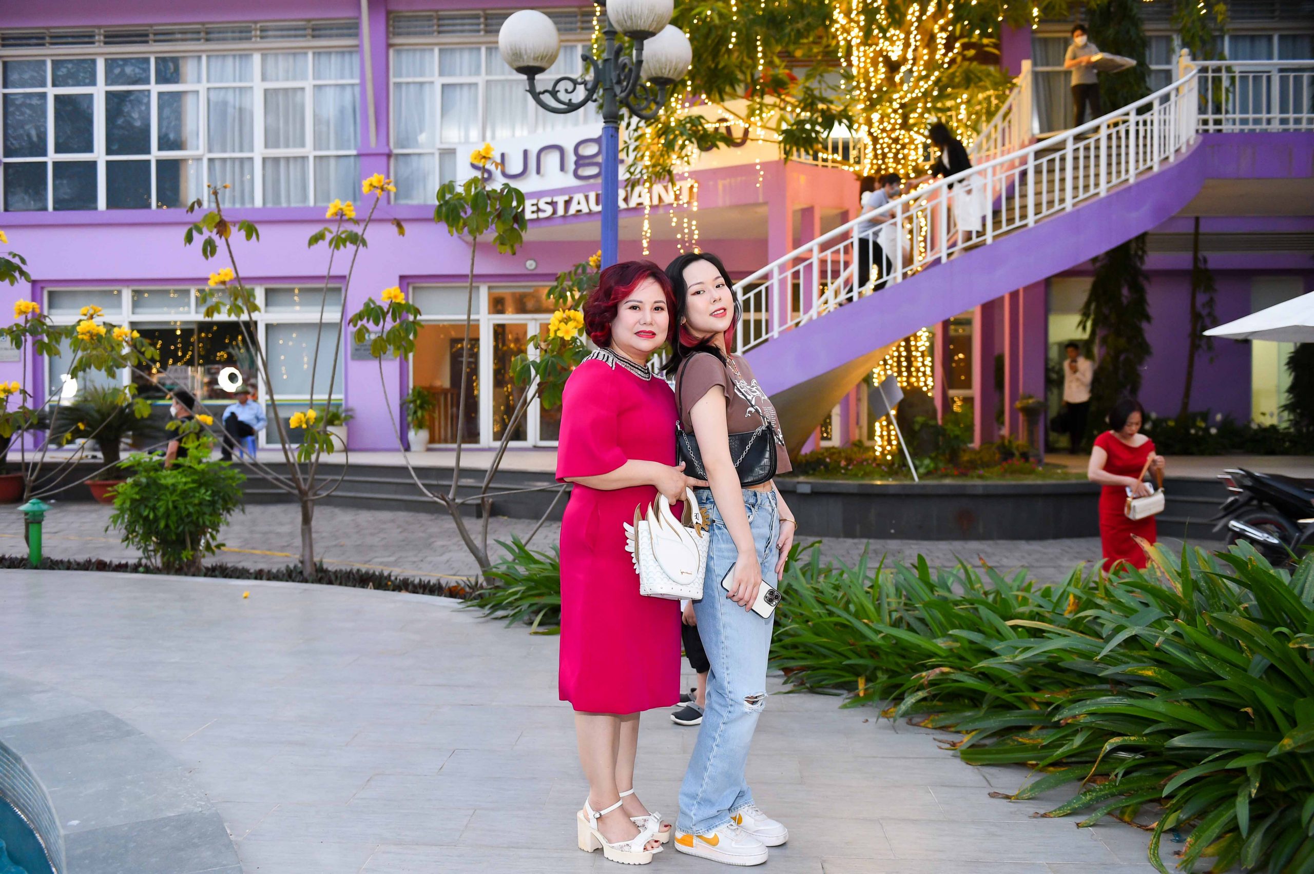 Check in sự kiện tại SunGlow